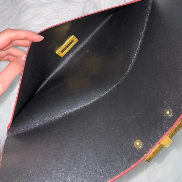 Elegant Burgundy Clutch with Gold Accent - Picture 5 of 5